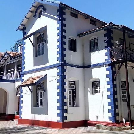 Hotel Ywca Wyoming à Coonoor Extérieur photo
